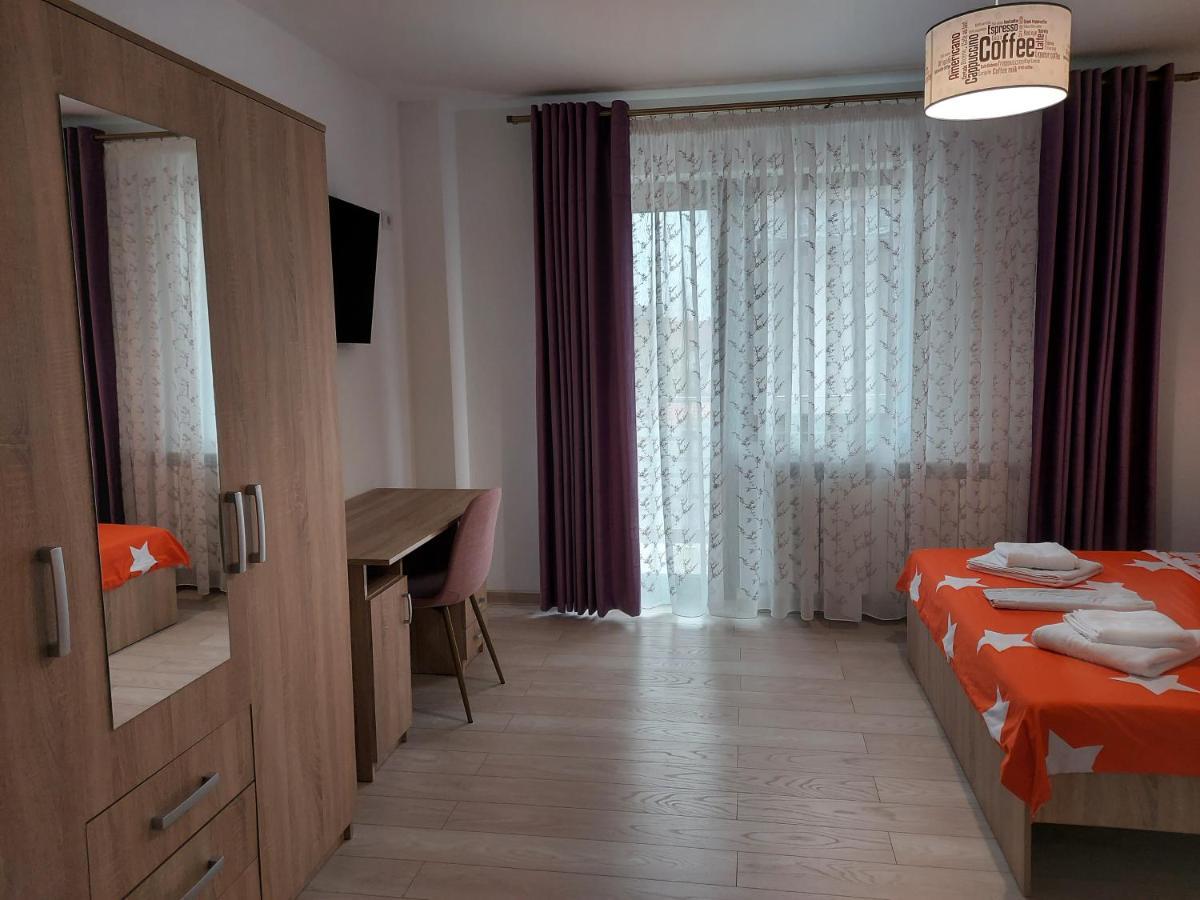 Bya Brown Apartment Valea Lupului  Exterior photo