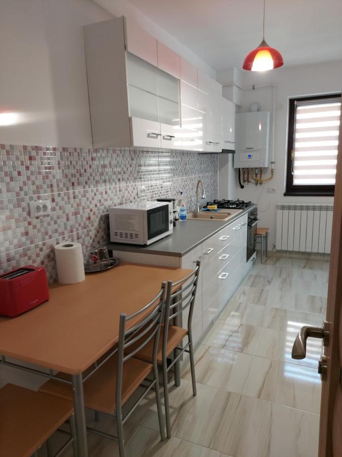 Bya Brown Apartment Valea Lupului  Exterior photo